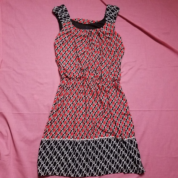 Nwot! Unique printed red & black dress - Picture 2 of 7
